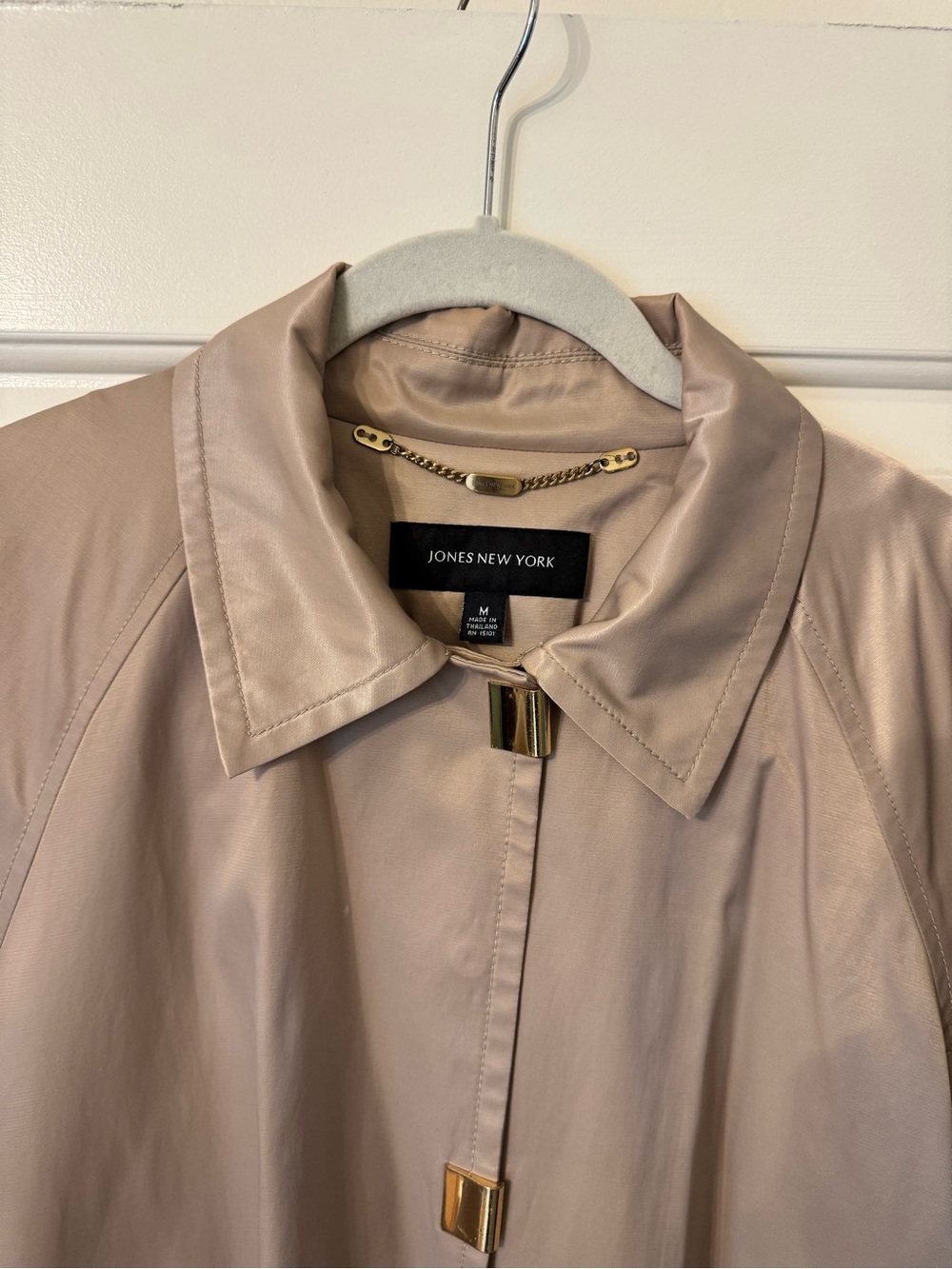 Jones New York Beige Taupe Trench Coat with Gold Hardware